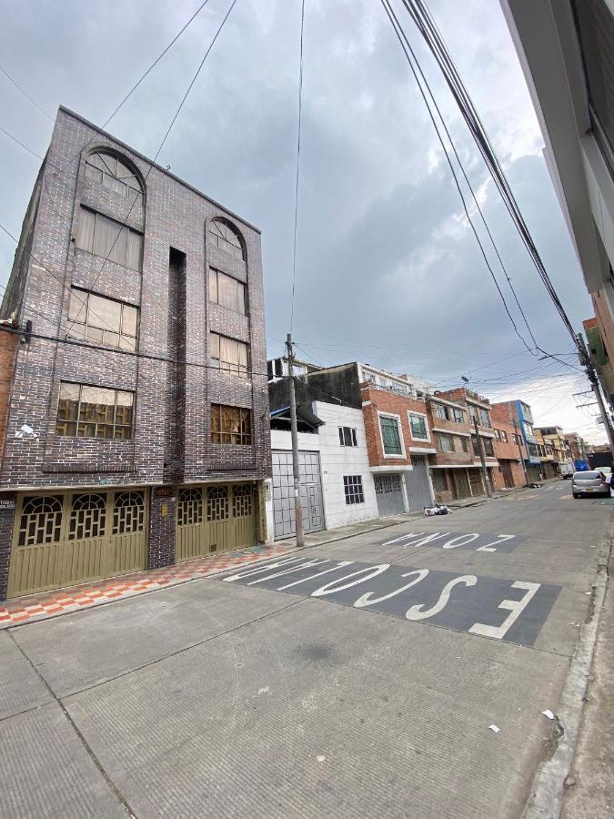 Royal Rooms Bogota Bagian luar foto