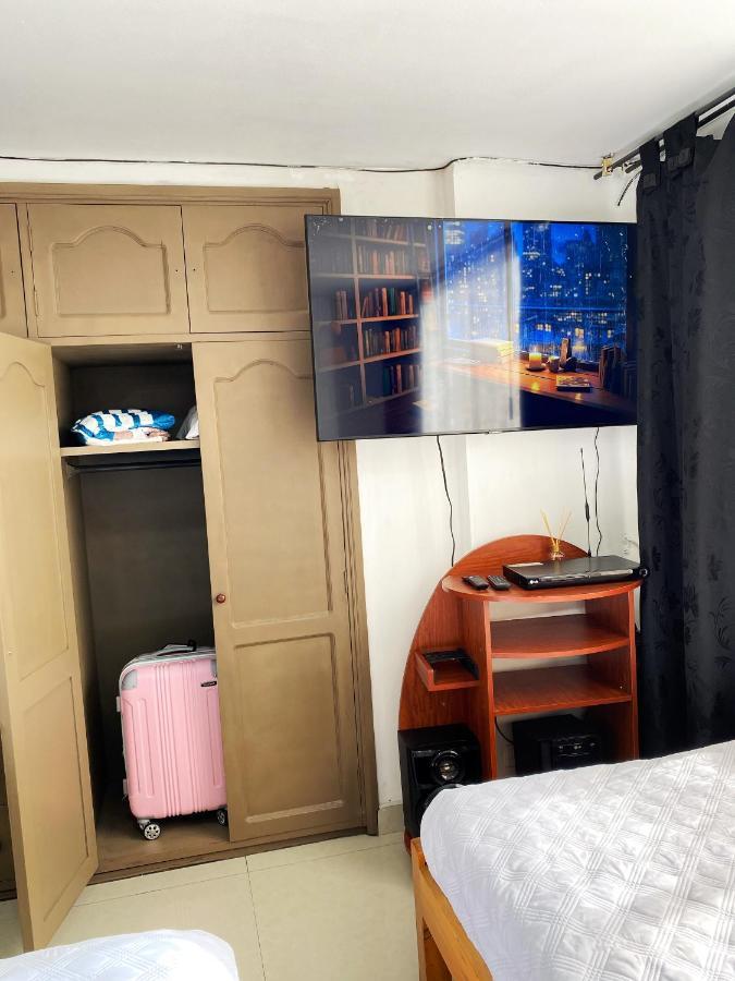 Royal Rooms Bogota Bagian luar foto